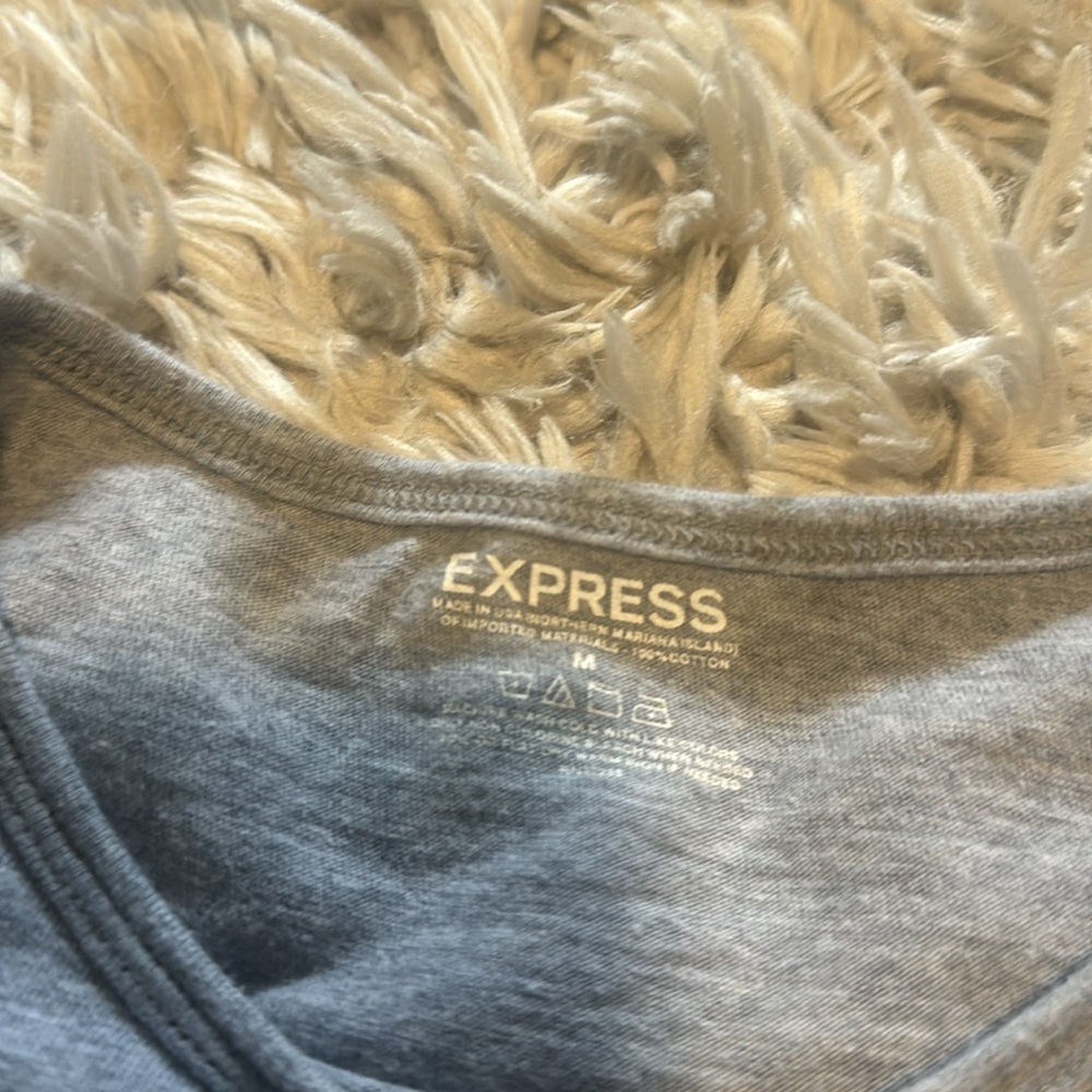 Express tops - Picture 2 of 3